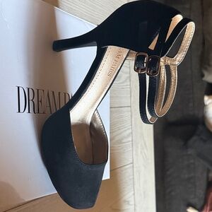 Dream Pairs Black Strappy Heels